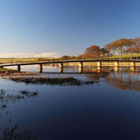 Highland Caravan Hotel Wick  Bagian luar foto